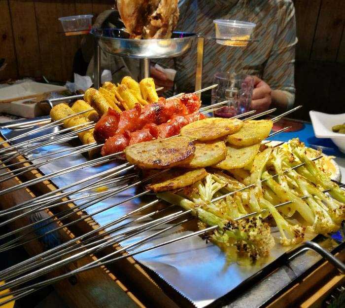 贵南音乐烧烤吧